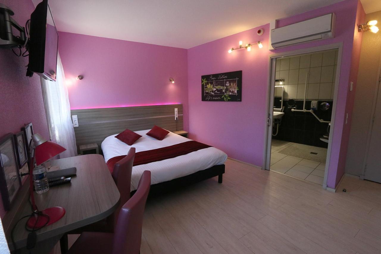 Logis Hotel Centrotel Et Spa Bulles D'Allier Montmarault Exterior photo